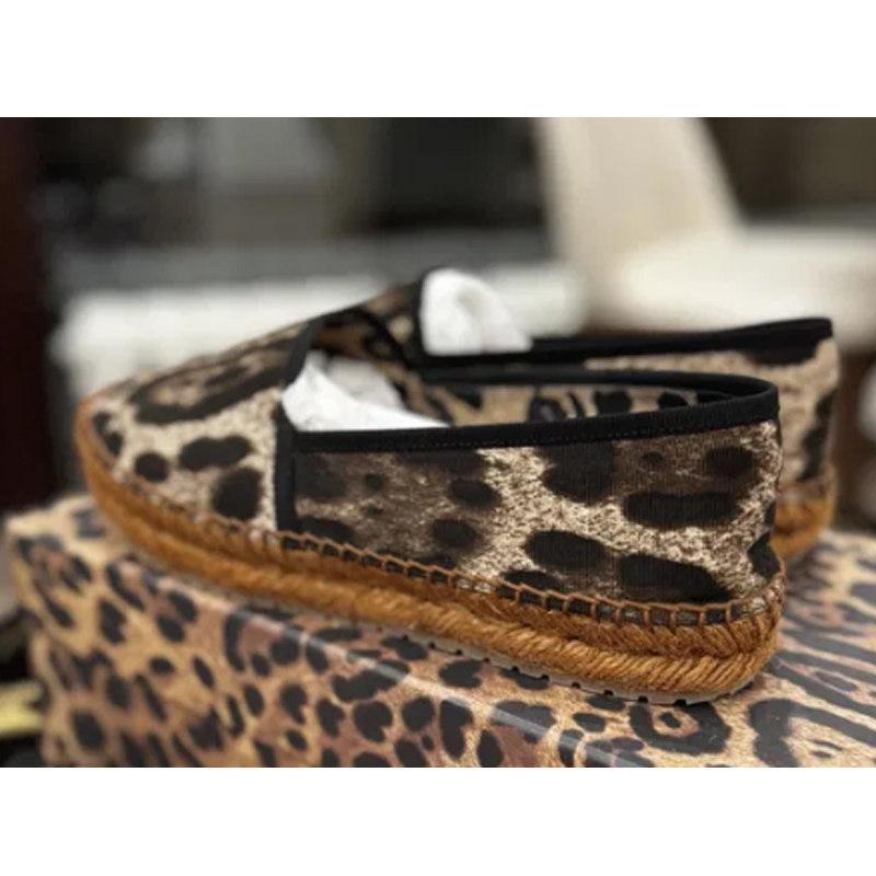 Platte schoenen met luipaardpa - Espadrille Slip On recensie en prijs